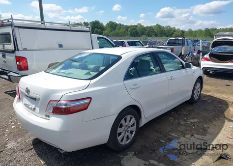 2008 Toyota Camry Hybrid z USA, uszkodzony, nr VIN 4T1BB46K48U047566